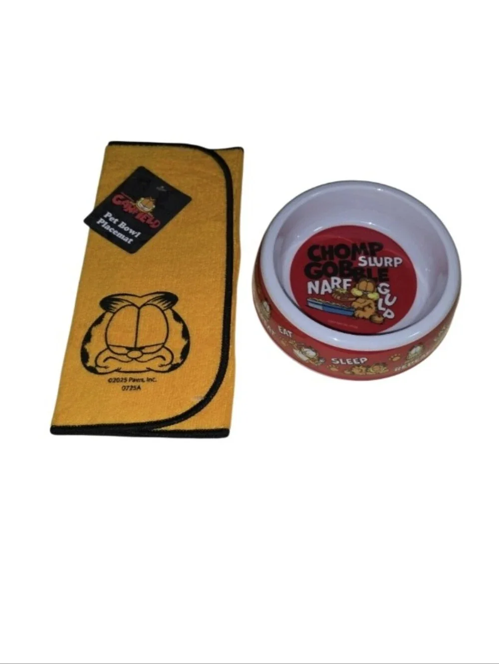 Garfield Pet Bowl with Yellow Placemat - Official